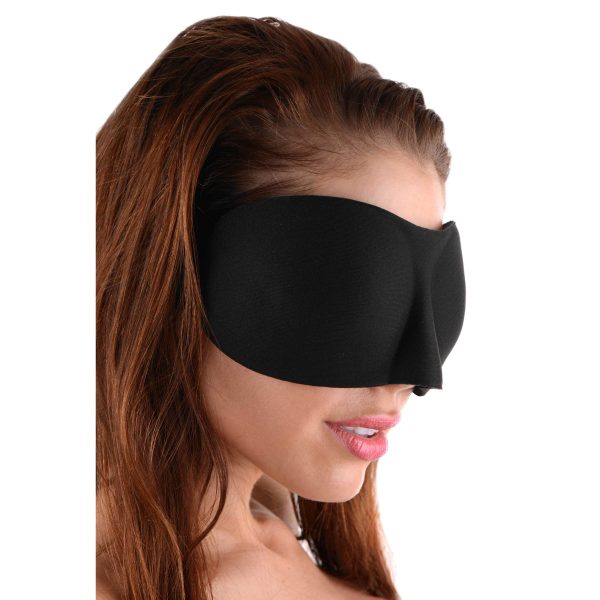 Get Frisky in the dark with this deluxe padded blindfold. Once you slide it over peering eyes
