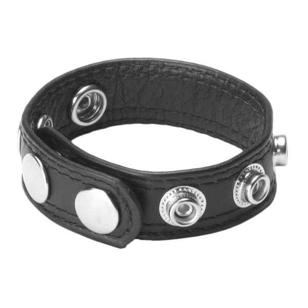 The Strict Leather Speed Snap Cock Ring is made of high quality leather. It measures 9 inches long