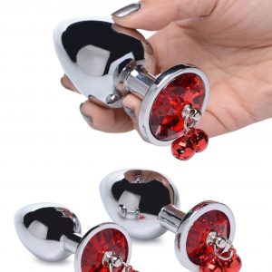 Adorn your derriere with these jingling gems! These kinky red gems are decorated with small bells to make your ass ring with every movement - perfect as a shiny red surprise for your lover. Treat their eyes to the dazzling red gem
